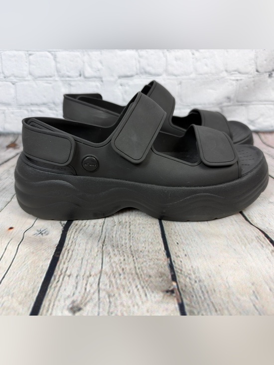 CROCS Shoes - Crocs skyline sandal black womens size 9